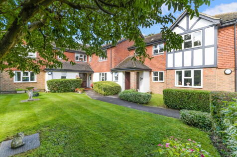 Godstone Road, Lingfield, RH7 6SA