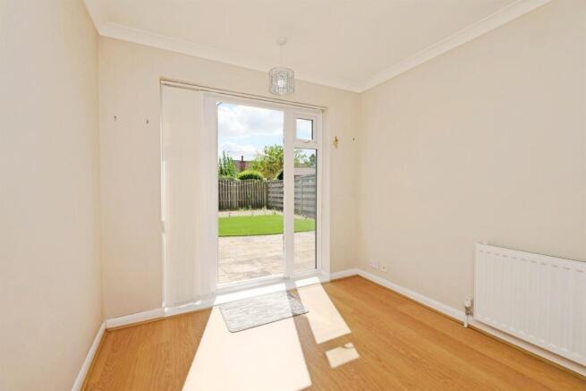 2 bed Detached for sale Image 8