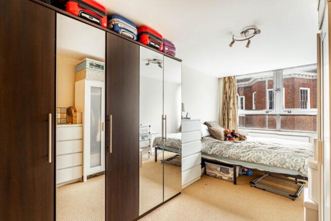 St. Peters Street, St. Albans, Hertfordshire, AL1 – pohled 5