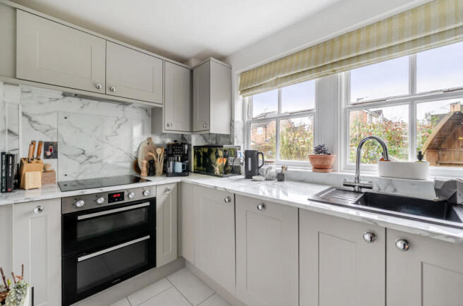 1419553-15-69a178...