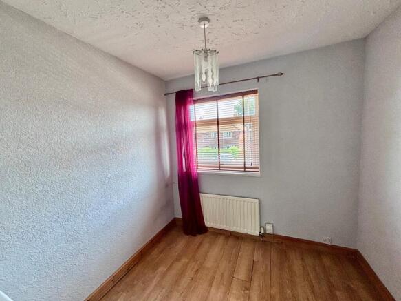 3 bed House to rent Image 9
