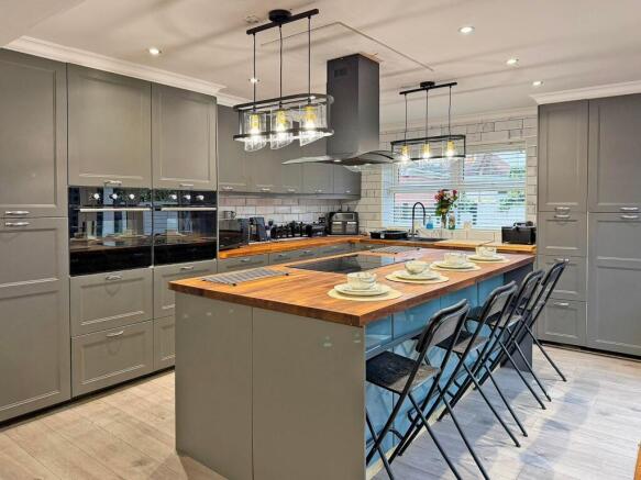 Open plan Kitchen / Family Room