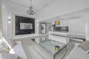203, The Water Gardens, Burwood Place, London W2 2DF