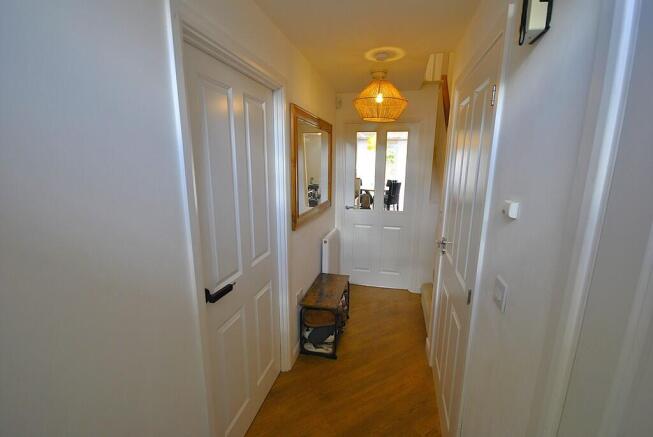 4 bed Semi-Detached for sale Image 7