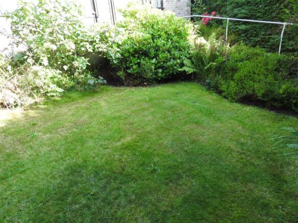 gardens.JPG