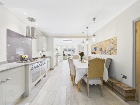 Kitchen / Dining