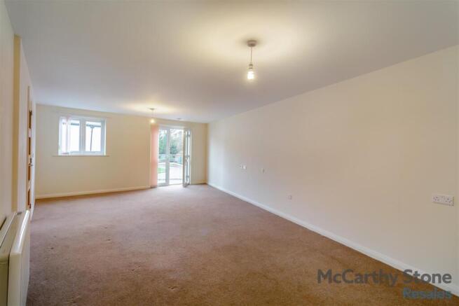 1 bed Apartment for sale Image 4