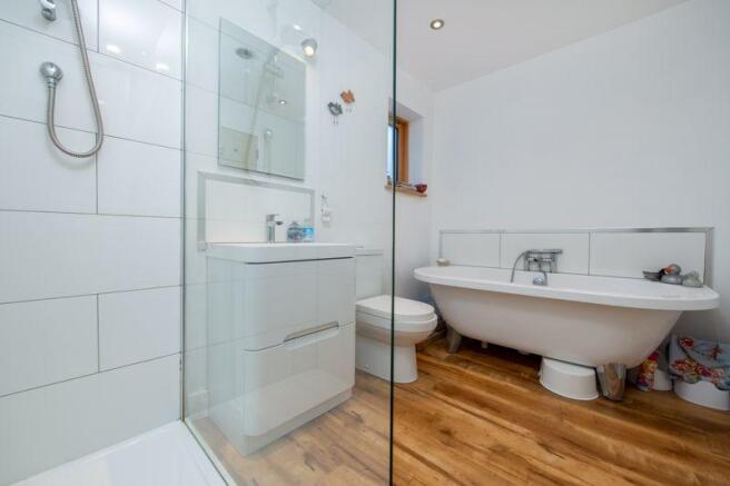 Family bathroom