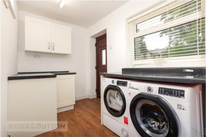 2 bed Terraced for sale Image 9