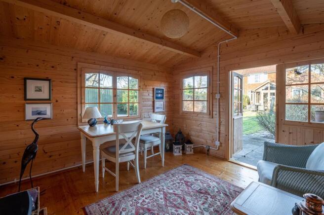 GARDEN CABIN/OFFICE