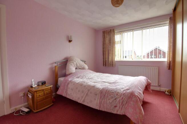 Bedroom 2 (Double)