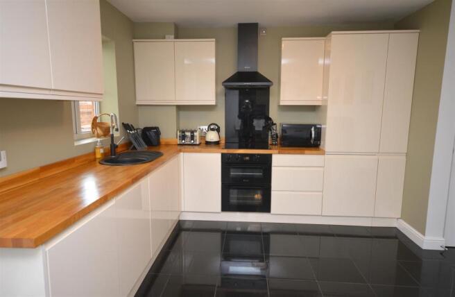 Breakfast Kitchen