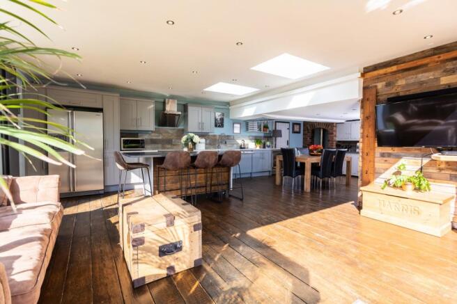Family Dining Kitche