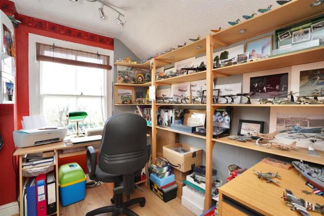 Photo 9