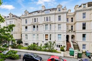 Flat 1, 21 23, Castle Hill Avenue, Folkestone CT20 2QU