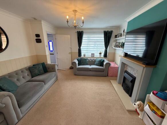 Lounge 1