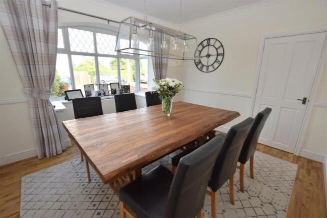 dining room2.JPG