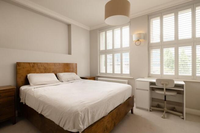 3 bed Terraced to rent Image 8