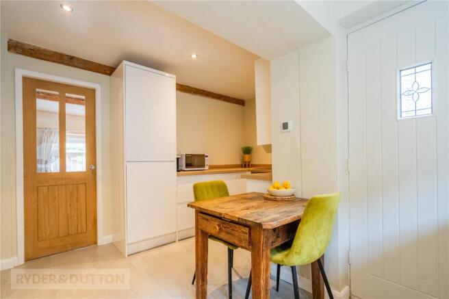 2 bed Terraced for sale Image 9