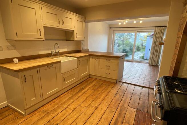 Kitchen 3