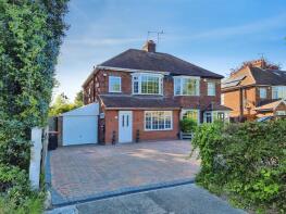 120, Manor Road, Bedford MK45 4NS