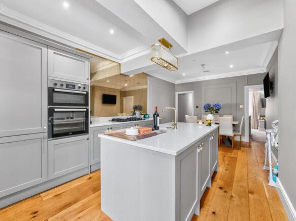 2 bed Terraced for sale Image 6