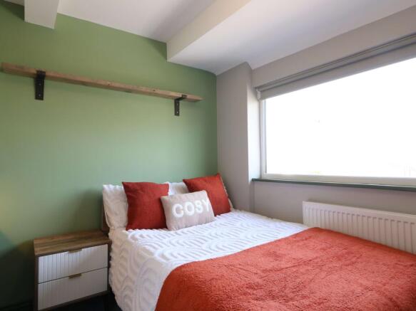 2 Crabtree Room 7.JPG