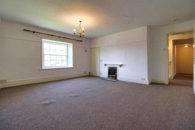 Living Room.jpg