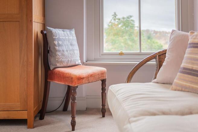 Bedroom detail, 50 Boroughgate
