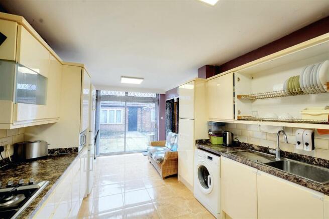 DSC_8393kitchenkitchen.jpeg