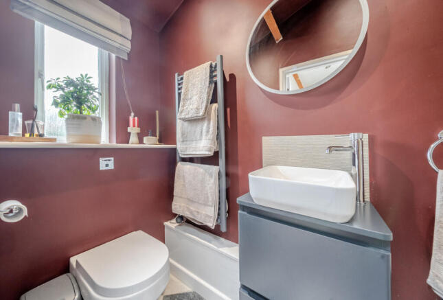 Wc/Shower Room