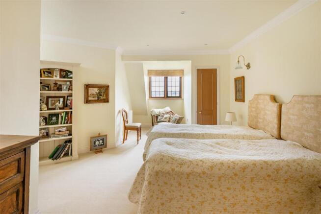 house. estate agency