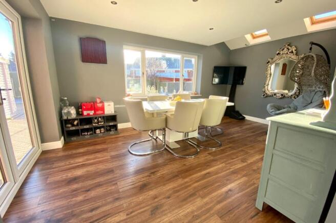 Dining/Family Room