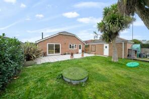 120, Havant Road, Hayling Island PO11 0LJ
