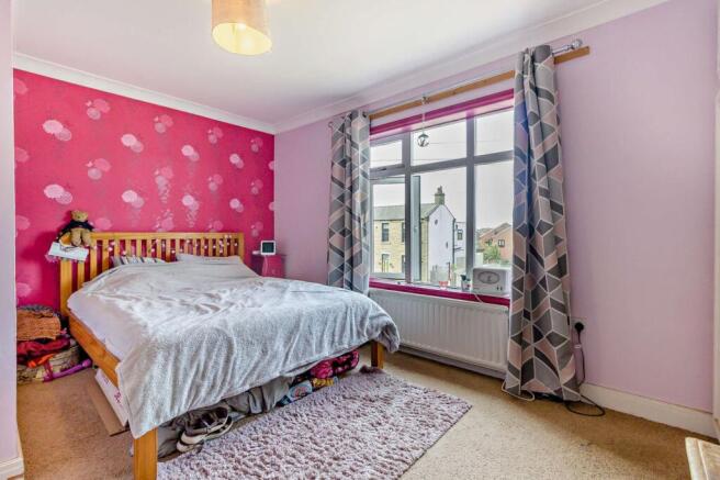 3 bed Semi-Detached for sale Image 11