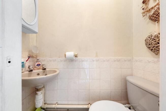 2 bed Terraced for sale Image 11