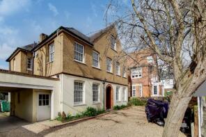 Flat 6, 74, Woodside, Wimbledon SW19 7QL