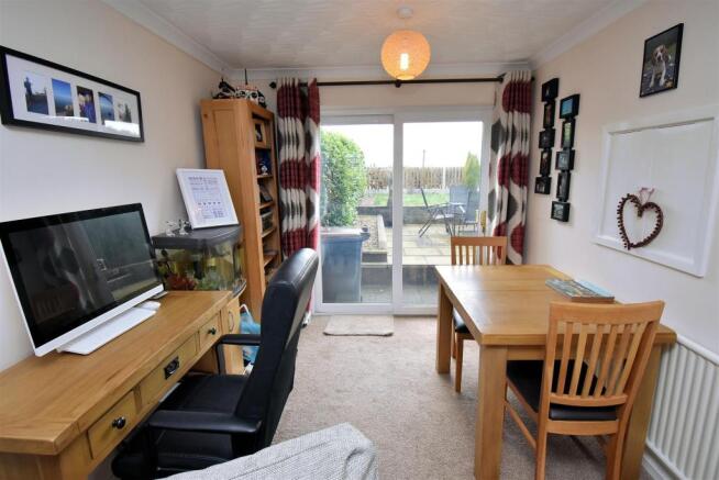 DINING AREA.jpg