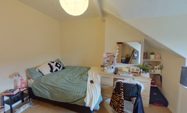 5 bed House Share to rent Image 10