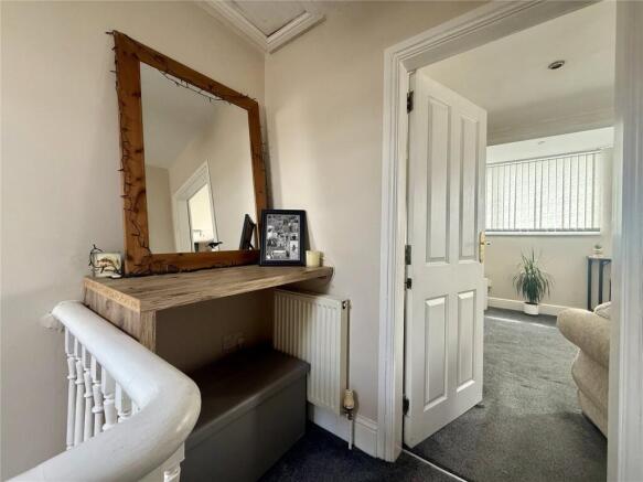 2 bed Apartment for sale Image 5