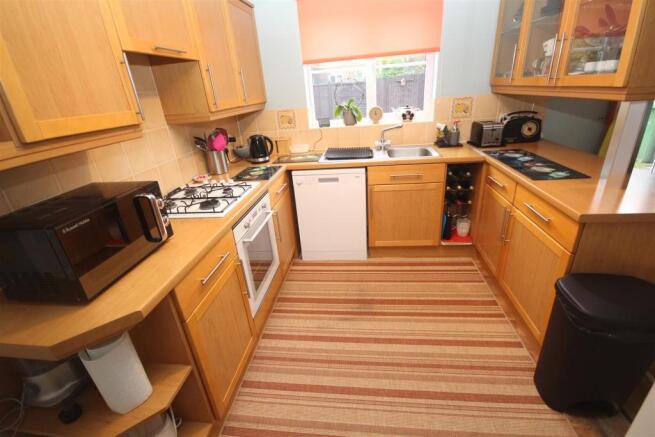 kitchen 2.JPG