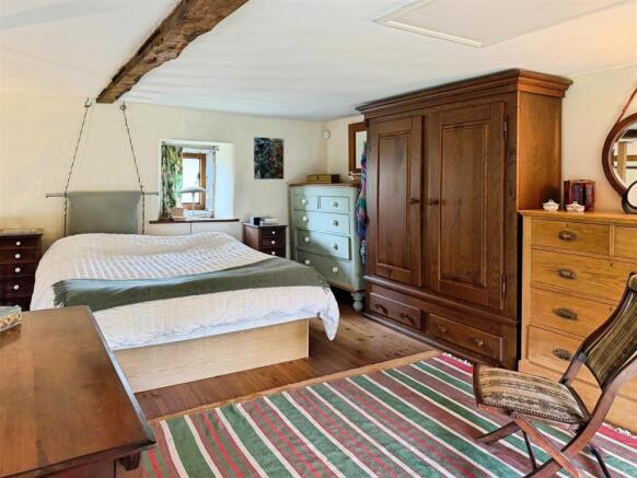 1 bed Detached for sale Image 12