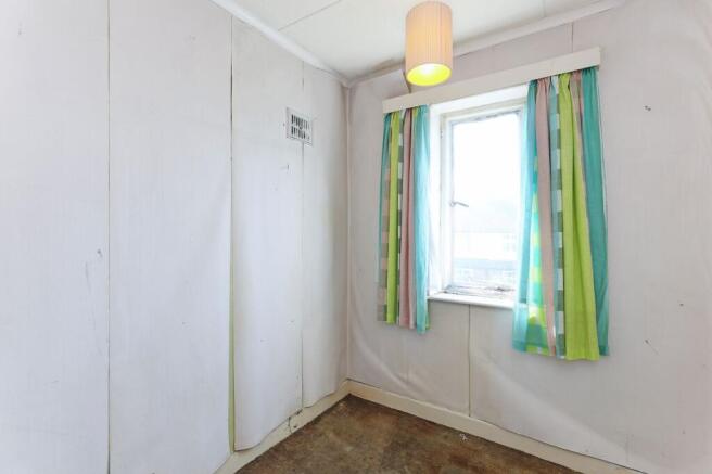 3 bed Semi-Detached for sale Image 6