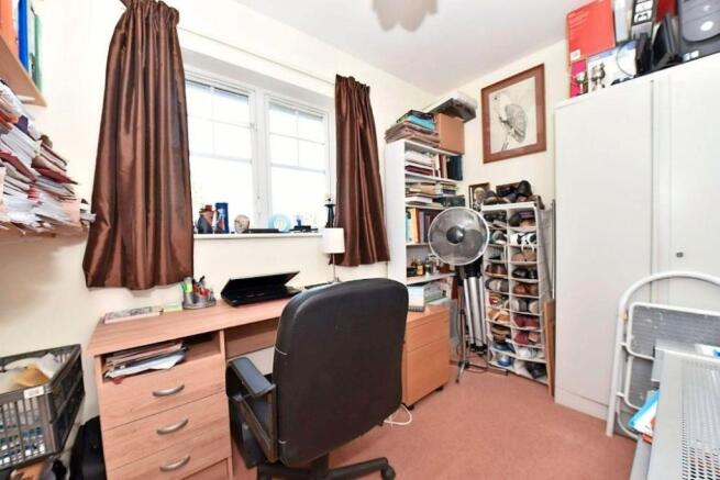 Photo 12