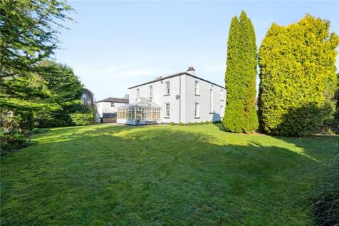 Burnhill House & The Granary, Doncaster Road, East Hardwick, Pontefract, West Yorkshire