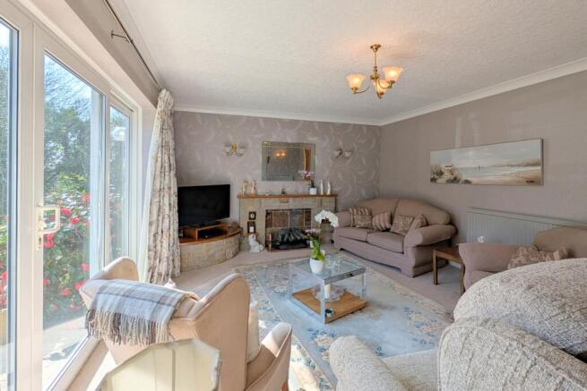 3 bed Detached for sale Image 6
