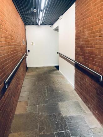 Photo 31