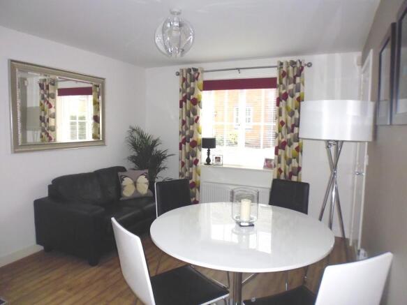Living/Dining Area