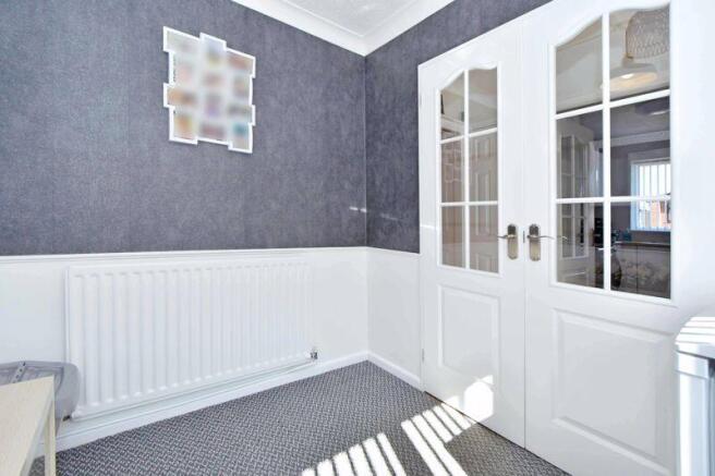 DINING ROOM/BEDROOM