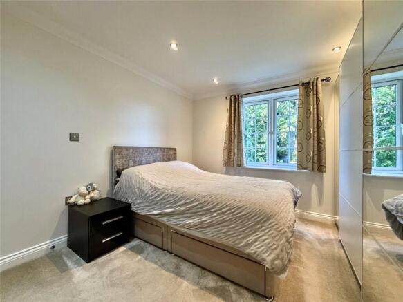 Tower Road, Poole, Dorset, BH13 photo 4